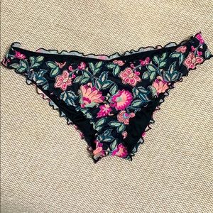 XL Shade & Shore Ruffled Bathing Suit Bottoms